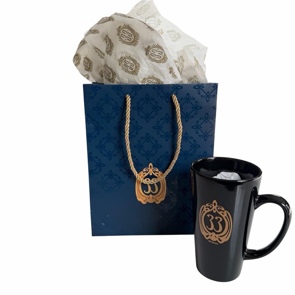 Disneyland Club 33 Black Gold Logo Tall Mug Cup w Gift Bag tissue Disney parks